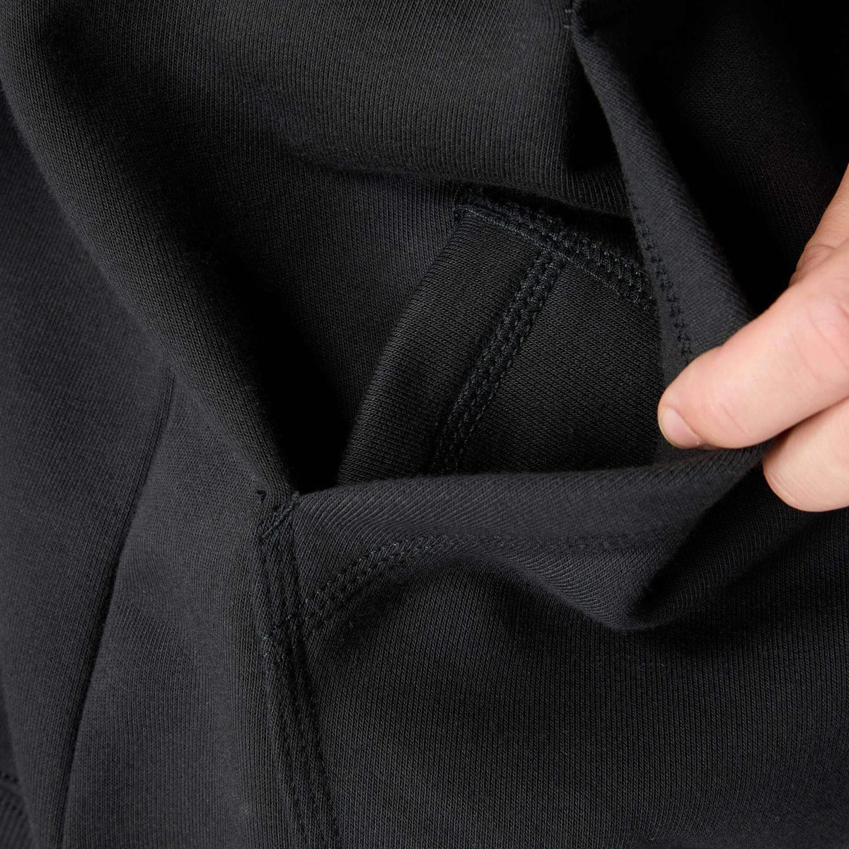 Paxton 1/4-Zip Sweatshirt